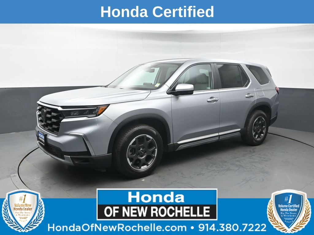 Lunar Silver Metallic 2024 Honda Pilot SUV / Crossover All-Wheel Drive Automatic
