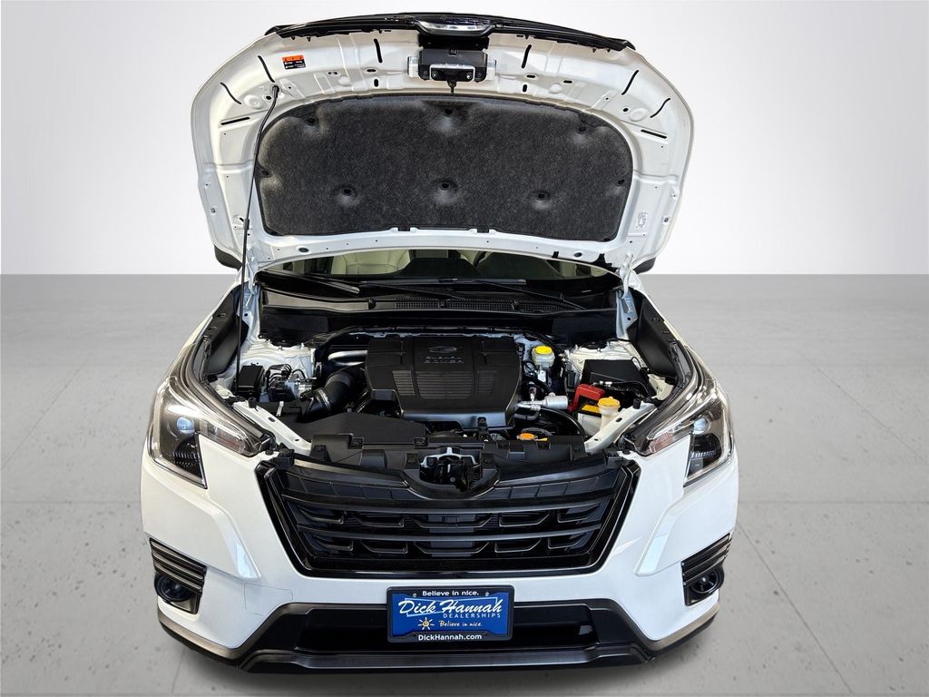 2023 Subaru Forester Base
