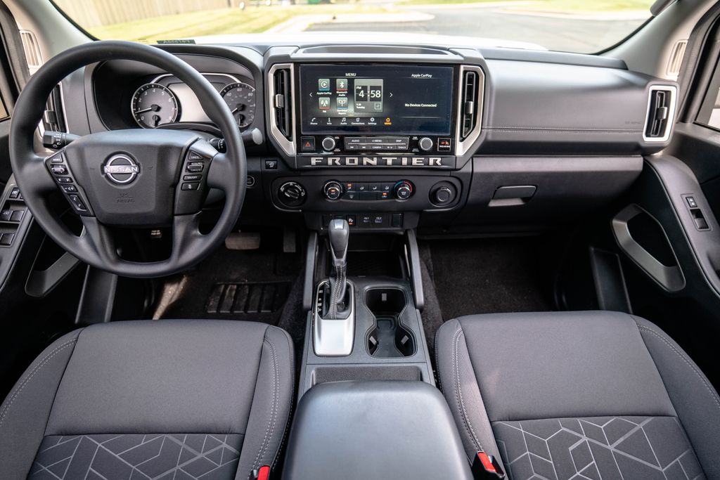 Used 2025 Nissan Frontier Truck