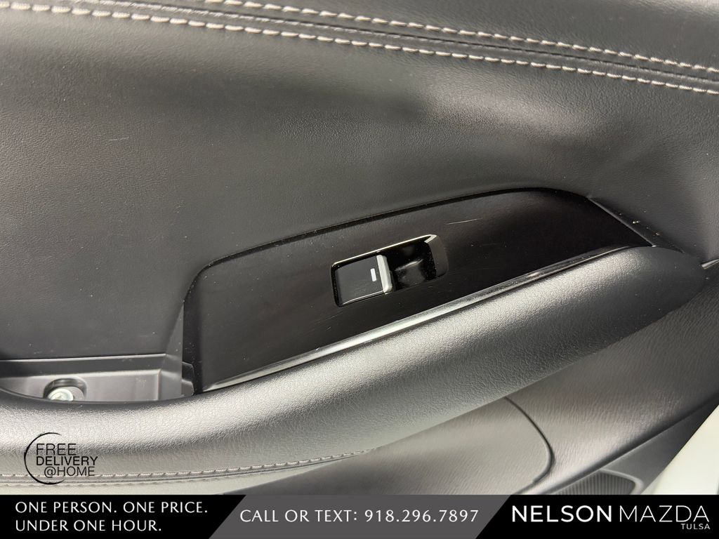 Used 2018 Silver Mazda Touring image 36