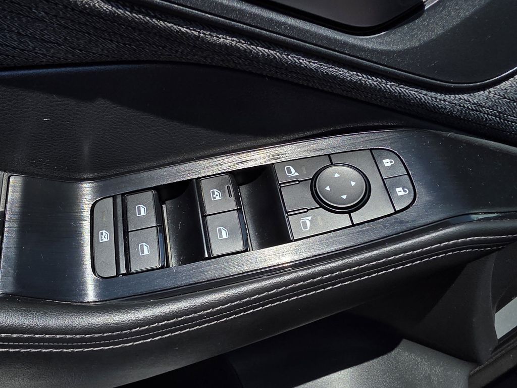 Used 2023 Nissan Rogue SUV