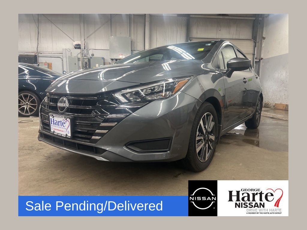 Gray (Gun Metallic) 2025 Nissan Versa SV FWD Sedan Front-Wheel Drive Continuously Variable Transmission