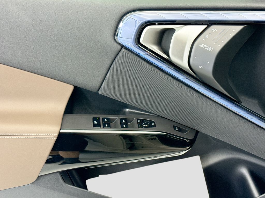 Thumbnail: 2026 BMW X3 - 22