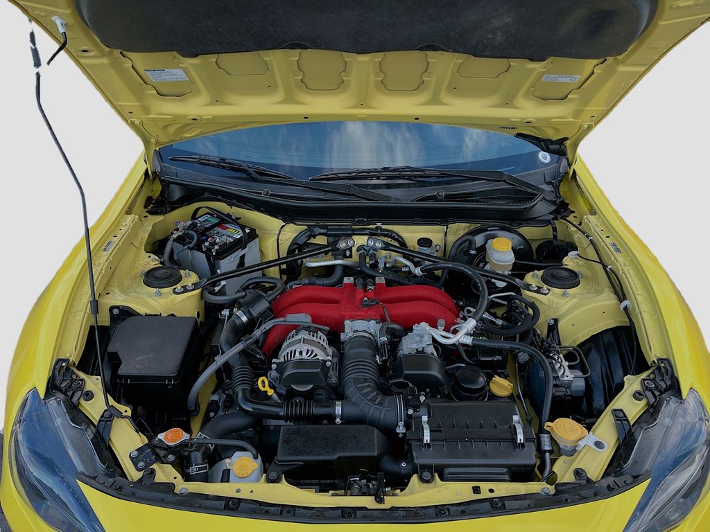 Used 2017 Yellow Subaru Series.Yellow image 28