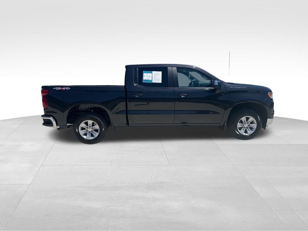 2023 Dark Ash Metallic Chevrolet Silverado 1500 LT 4X4 Truck