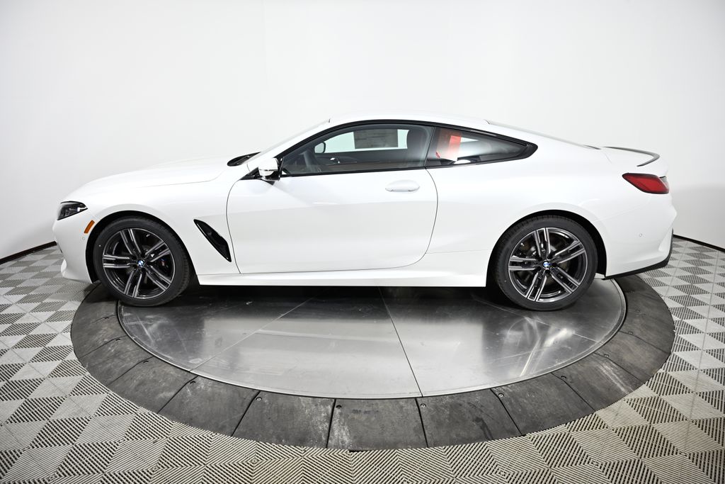 2025 BMW 8 Series 840i 2