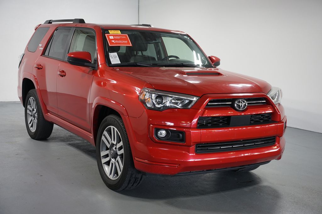 Thumbnail: 2022 Toyota 4Runner - 3
