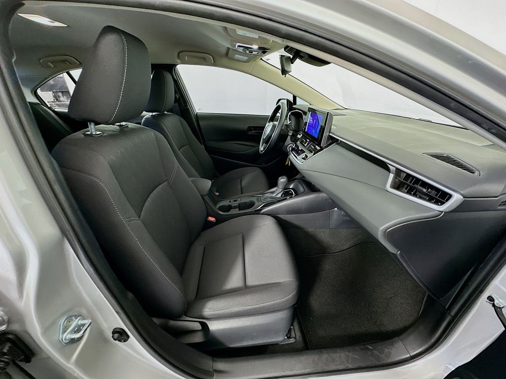 Thumbnail: 2025 Toyota Corolla - 27