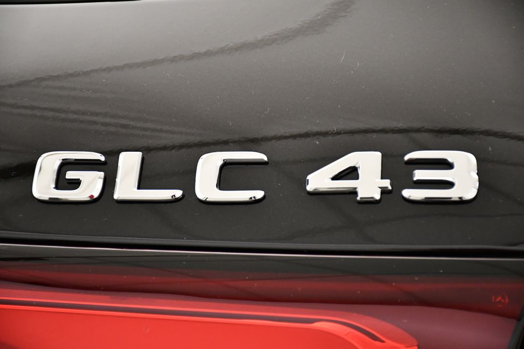 Thumbnail: 2026 Mercedes-Benz GLC - 10