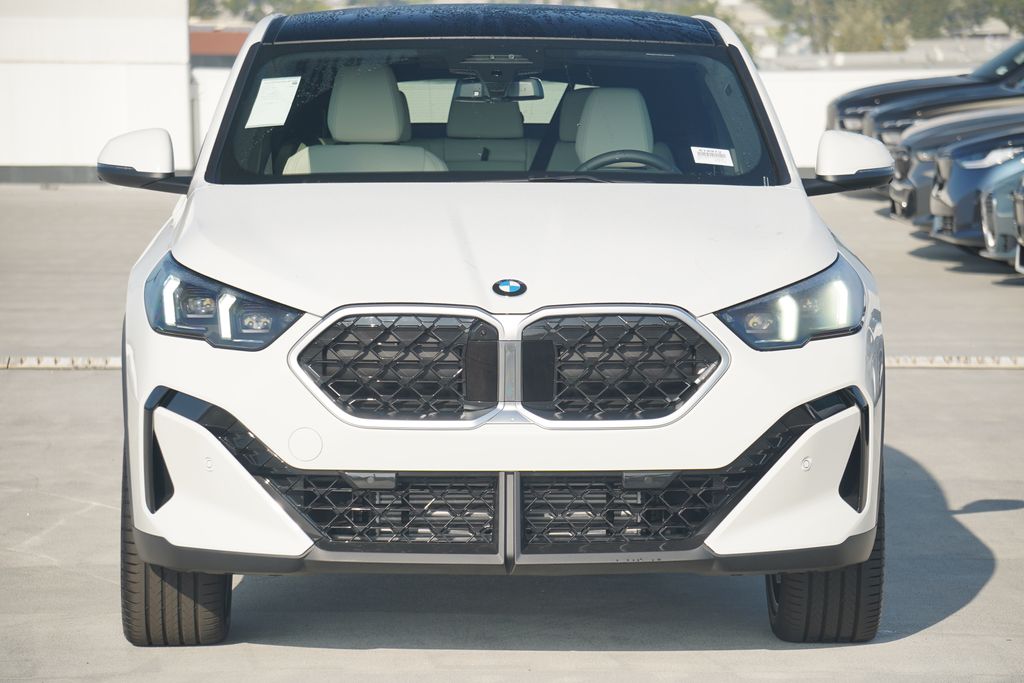 Thumbnail: 2026 BMW X2 - 2