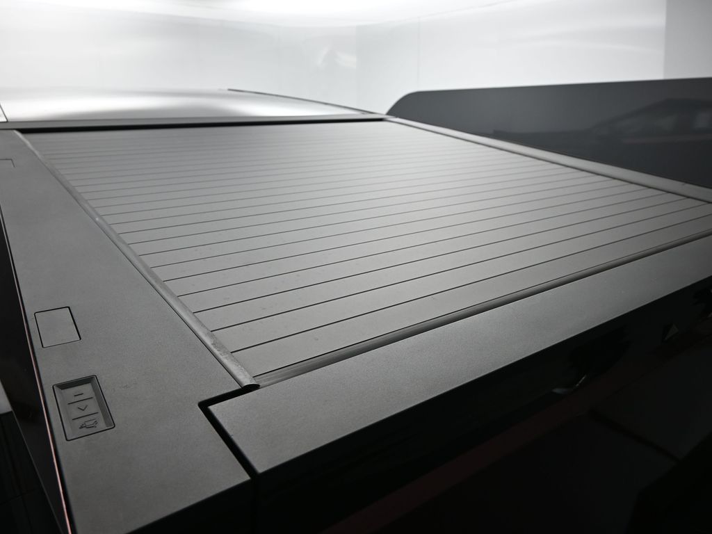 2025 Tesla Cybertruck Base