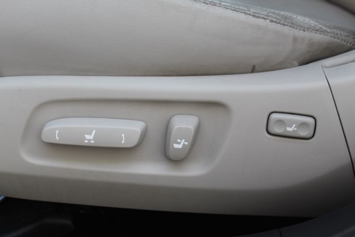 Used Car 2010 Lexus Es  350 For Sale Under $12,000 In Georgetown, Texas