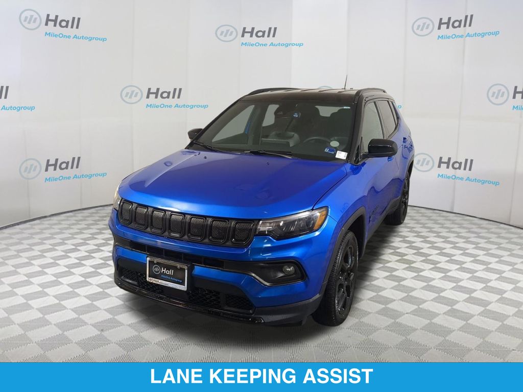 Laser Blue Pearlcoat 2022 Jeep Compass Altitude 4WD SUV / Crossover Four-Wheel Drive 9-Speed Automatic