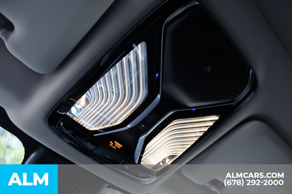 Used 2022 Gray BMW xDrive40i image 42