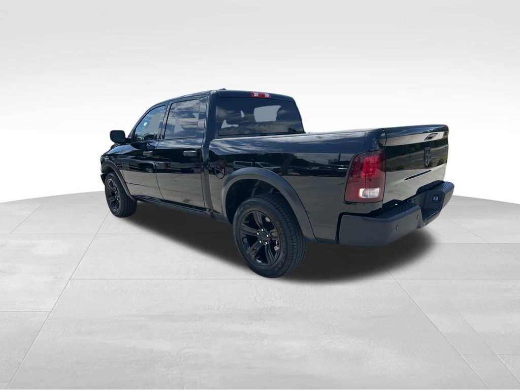 2024 Diamond Black Crystal Pearlcoat Ram 1500 Classic Warlock RWD Truck