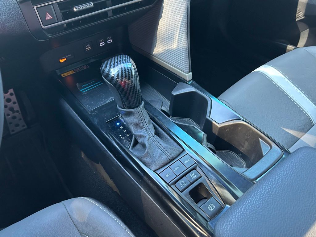 Thumbnail: 2025 Toyota Camry - 26