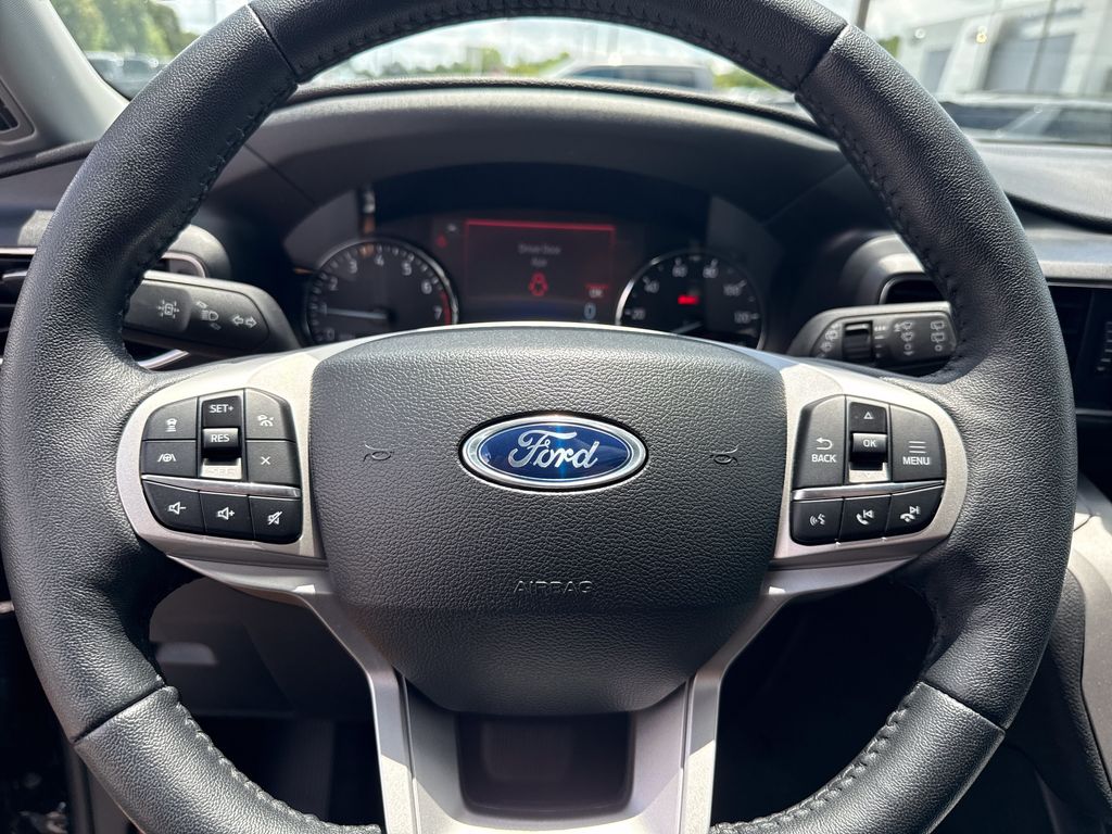 Used 2024 Ford Explorer SUV