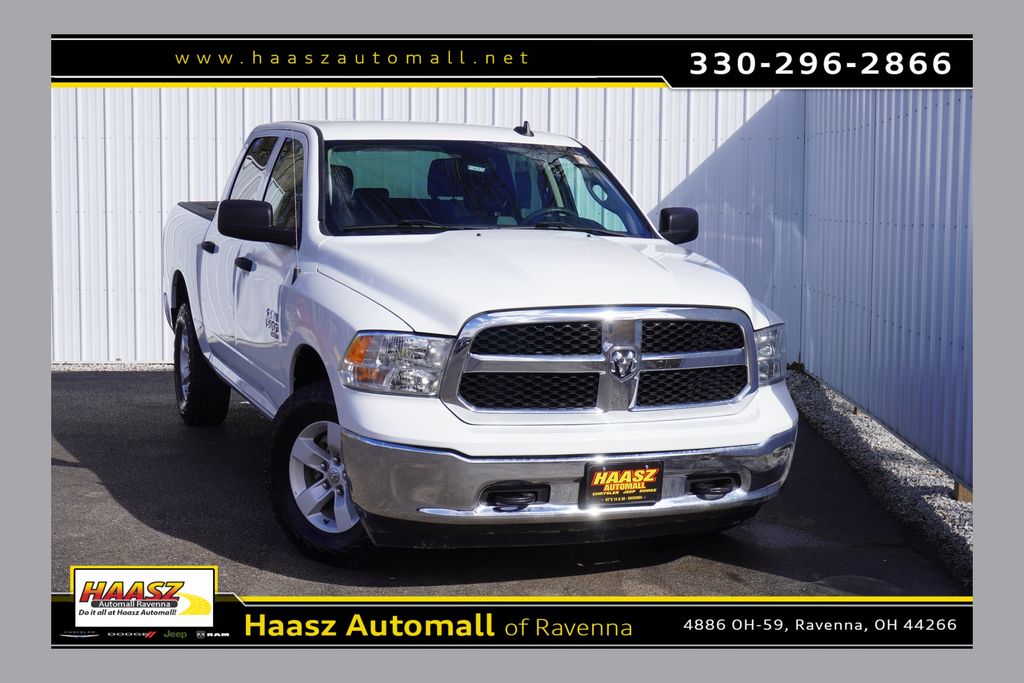 2022 RAM 1500 Classic SLT Crew Cab 4WD