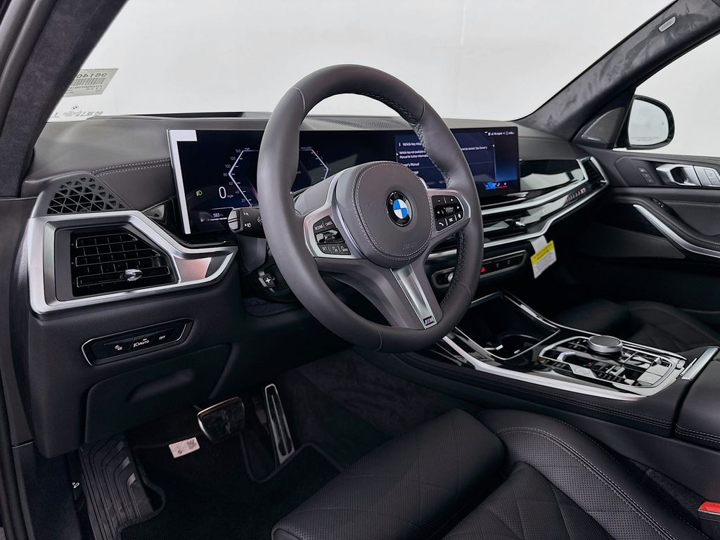 Thumbnail: 2027 BMW X7 - 9
