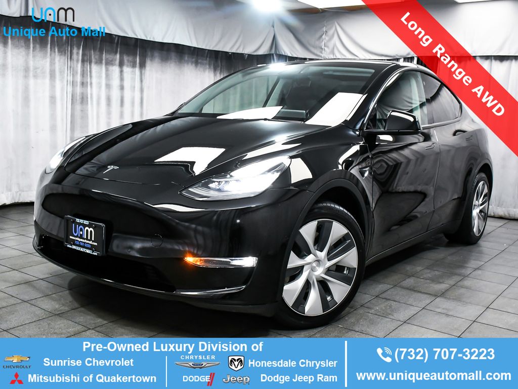 Solid Black 2021 Tesla Model Y Long Range AWD SUV / Crossover All-Wheel Drive 1-Speed Automatic