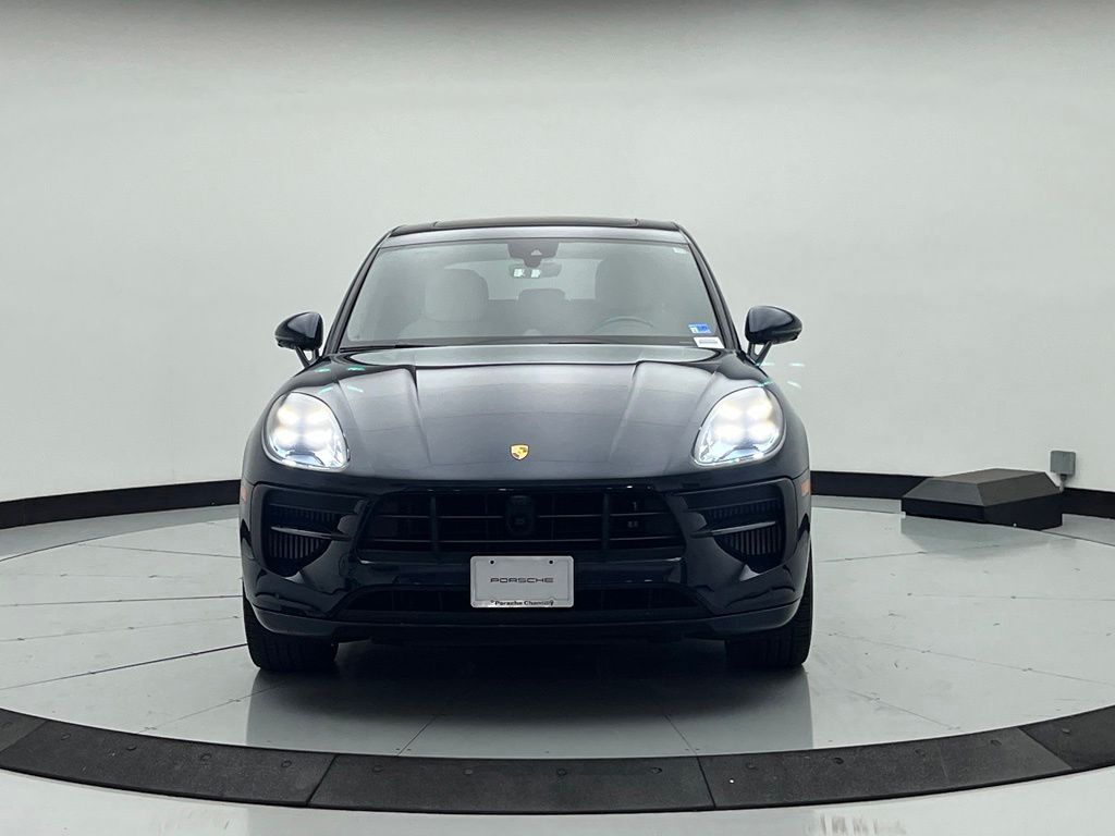 Thumbnail: 2021 Porsche Macan - 7