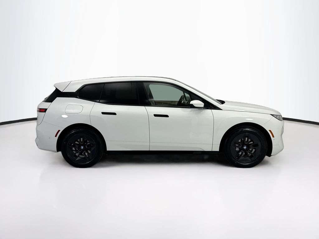 Thumbnail: 2026 BMW iX - 4