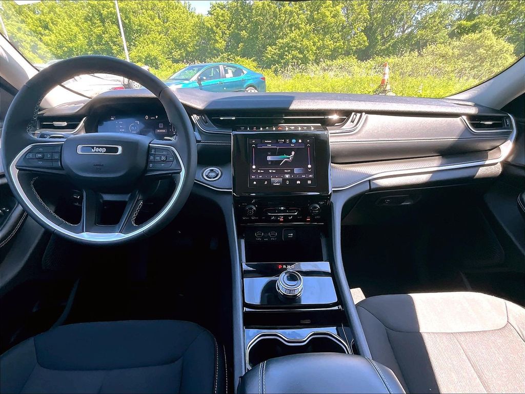 2023 Jeep Grand Cherokee L — photo 22