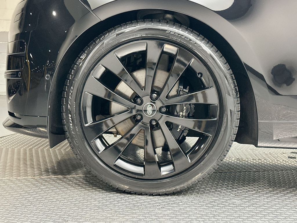 Thumbnail: 2024 Land Rover Range Rover Sport - 17