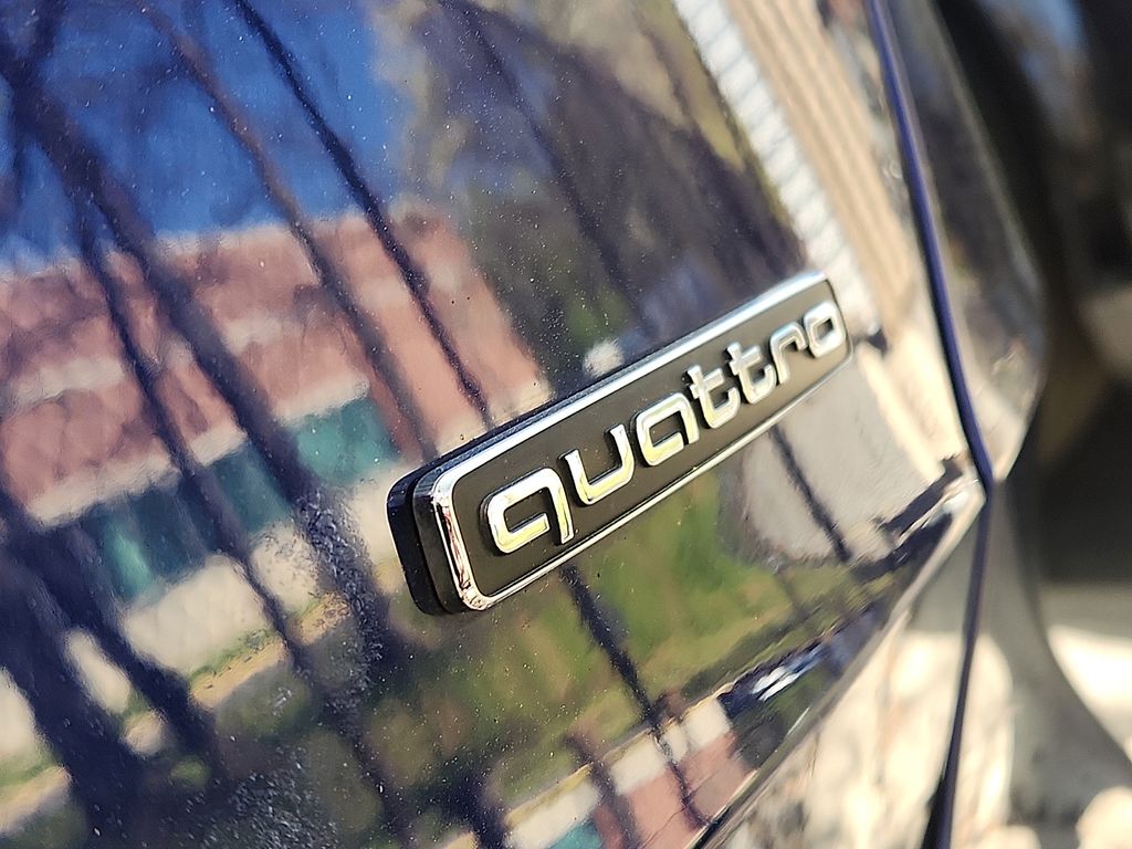 Thumbnail: 2022 Audi Q3 - 30