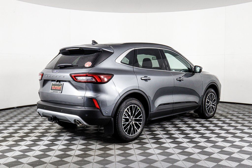 New 2024 Gray Ford Base image 3