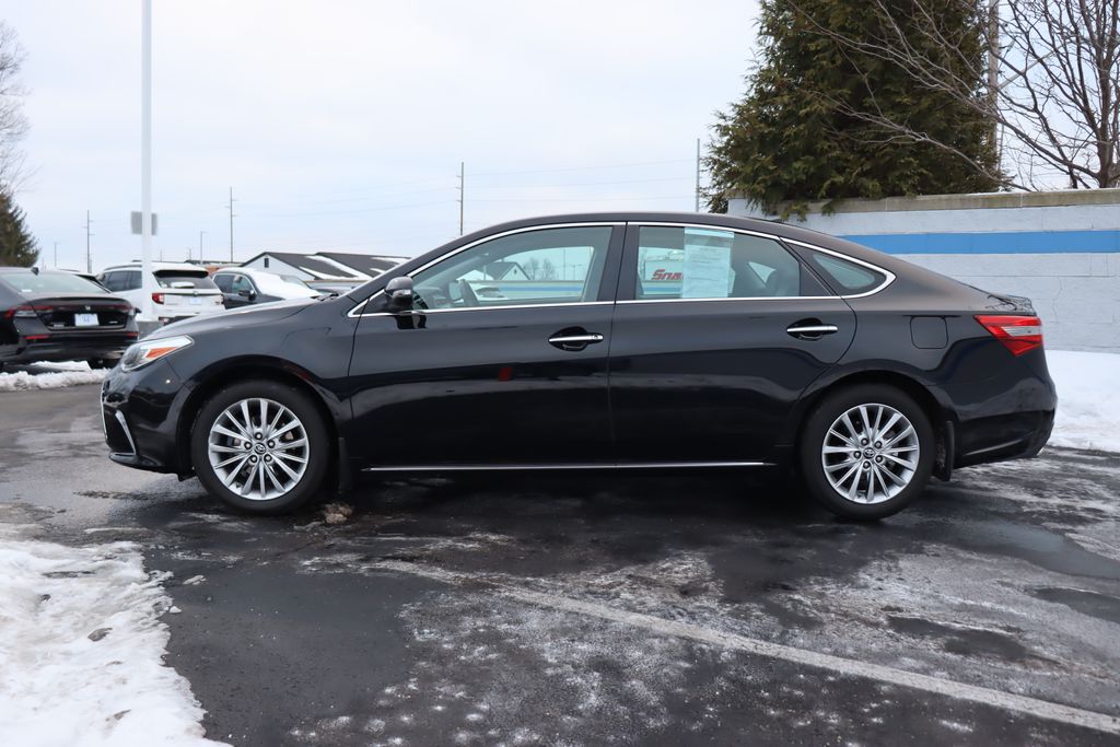 2017 Toyota Avalon Limited 2