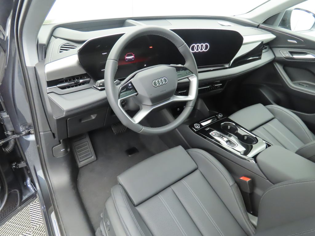 Thumbnail: 2025 Audi Q6 e-tron - 10