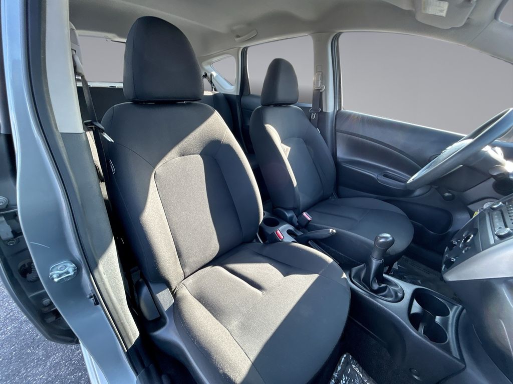 Thumbnail: 2015 Nissan Versa Note - 16