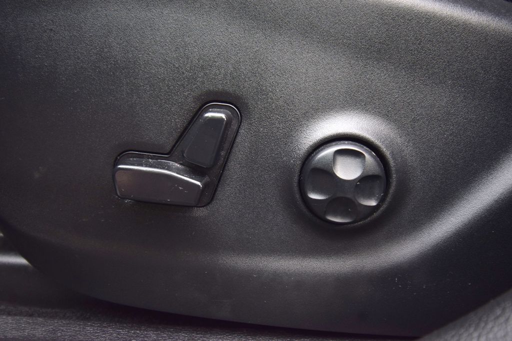 used 2015 Jeep Cherokee car, priced at $8,500