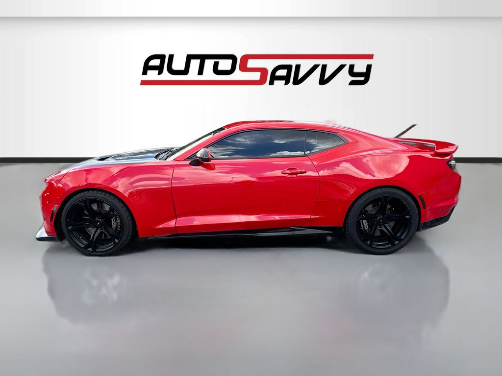 Used 2019 Red Chevrolet ZL1 image 4