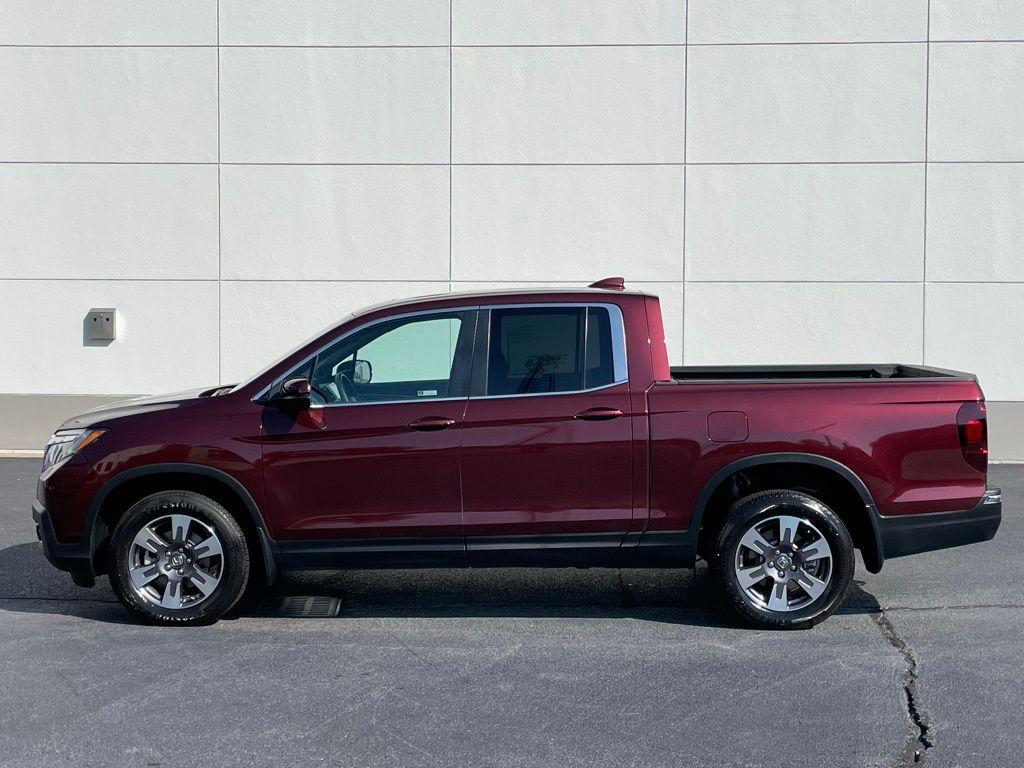 Thumbnail: 2019 Honda Ridgeline - 2