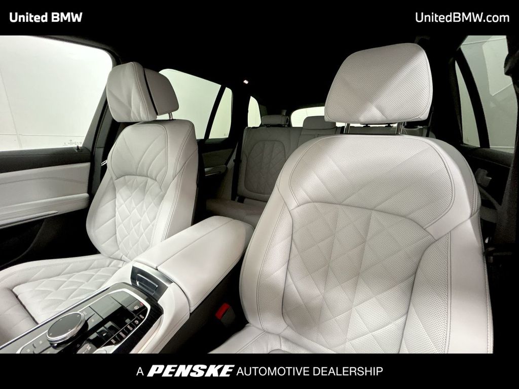 2026 BMW X5 xDrive40i 13
