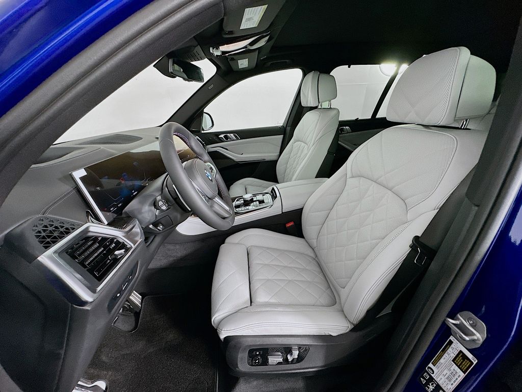 Thumbnail: 2026 BMW X5 - 16