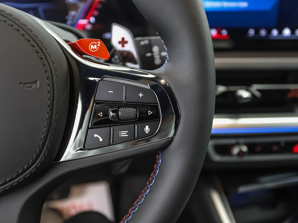 Thumbnail: 2026 BMW XM - 14