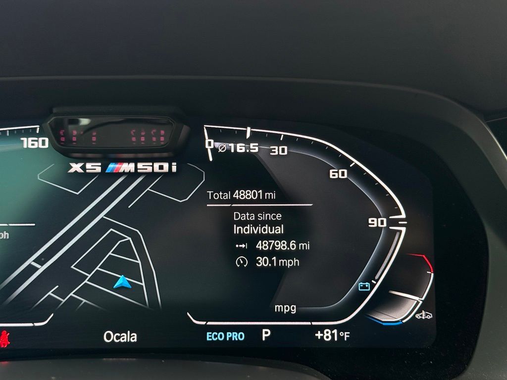 Used 2022 White BMW M50i image 15