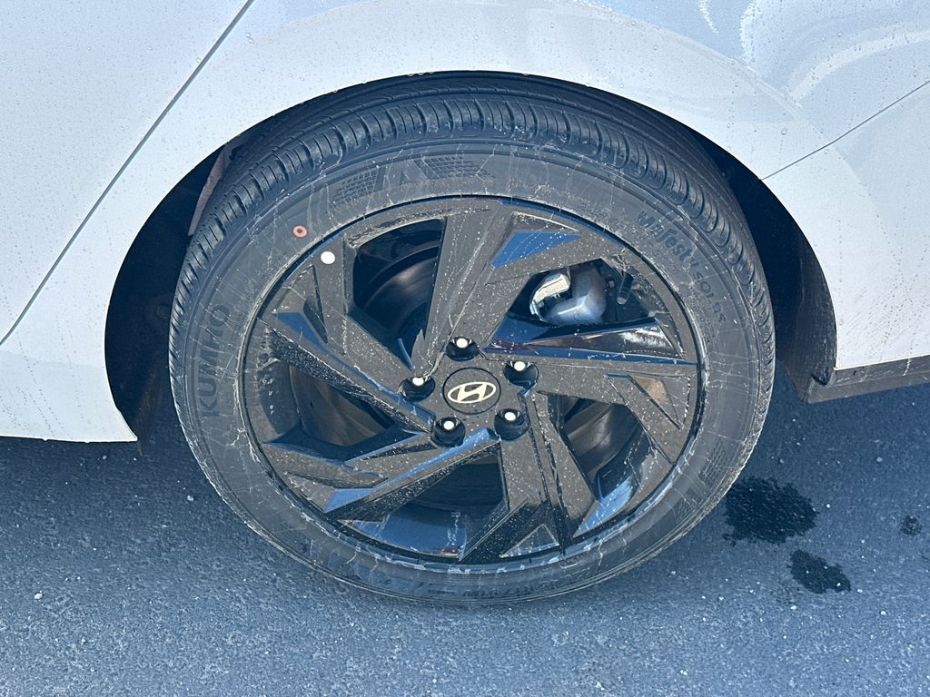 New 2026 White HYUNDAI SEL Sport image 20