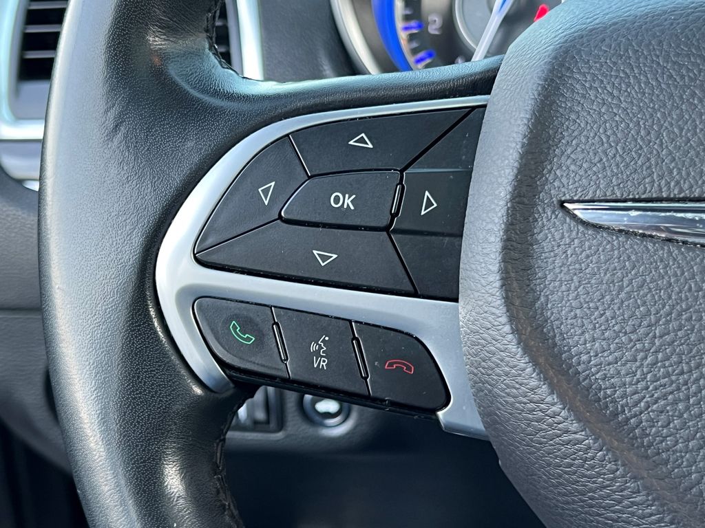 2016 Chrysler 300 Anniversary Edition