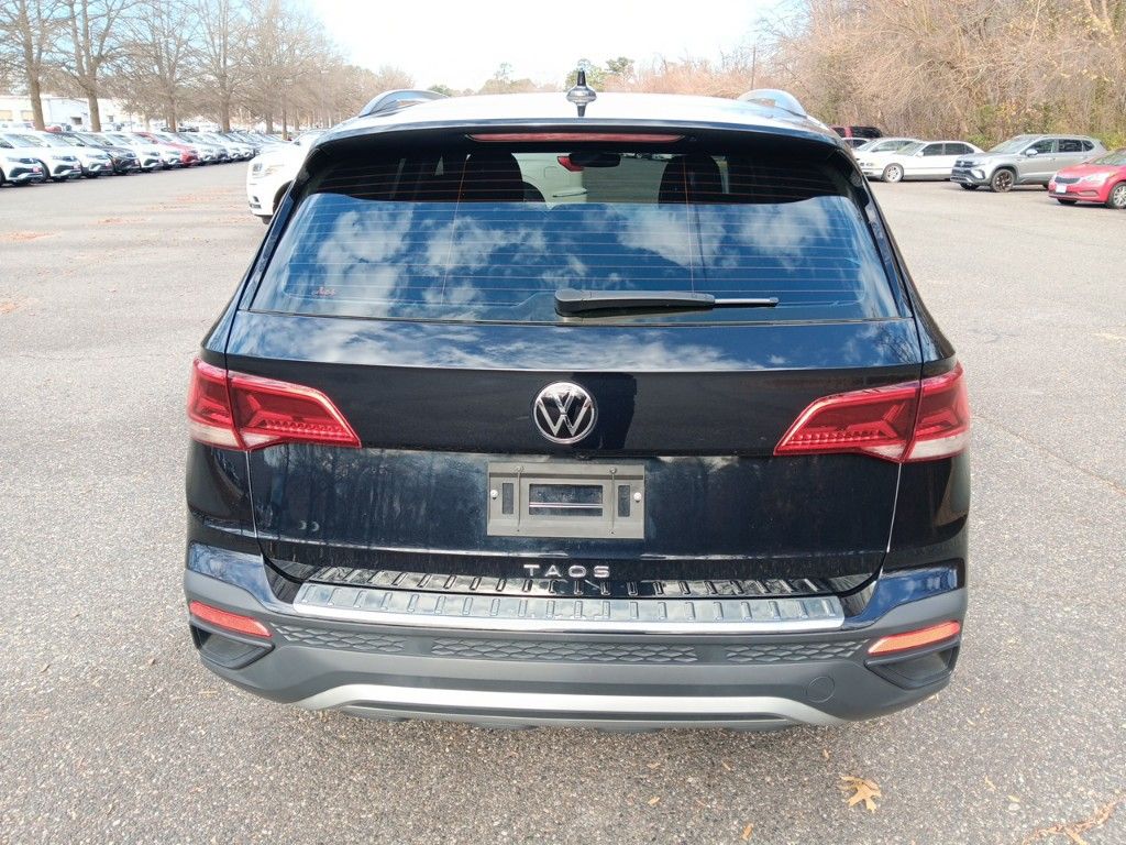 2023 Volkswagen Taos 1.5T S 8