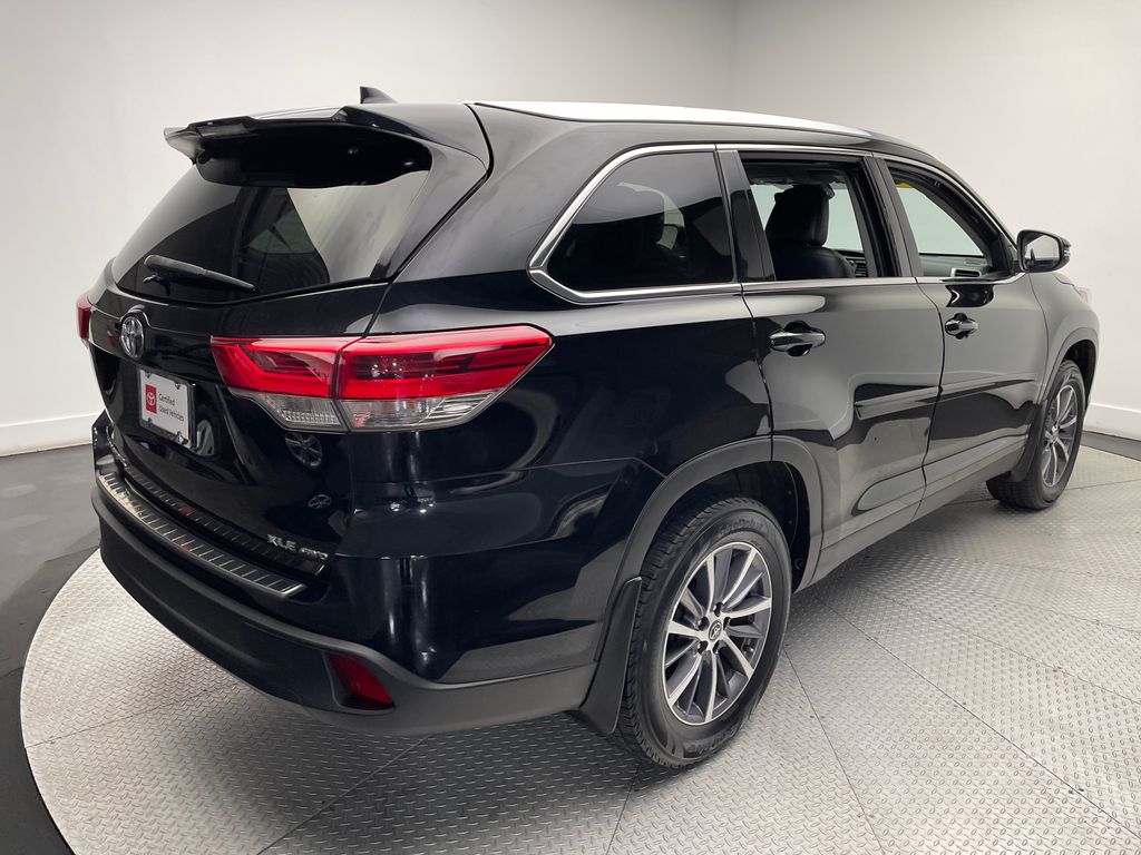 2019 Toyota Highlander XLE 5