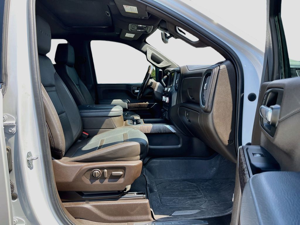 2022 GMC Sierra 2500HD Denali White at Shottenkirk Kia Fort Bend
