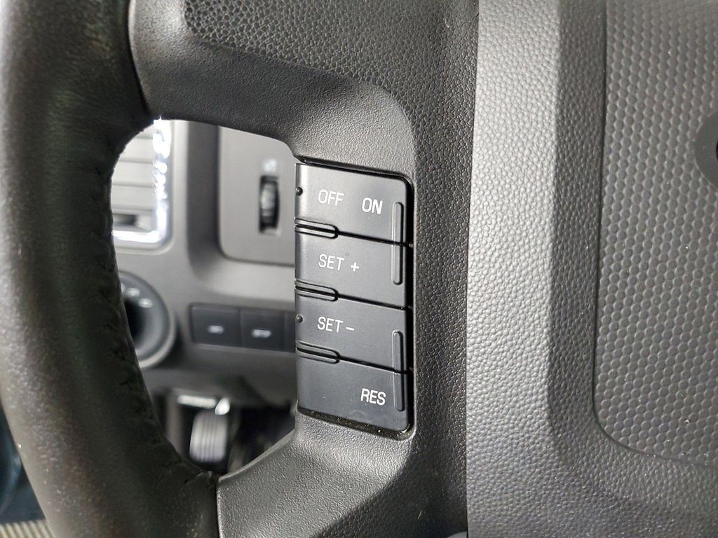 2011 Ford Escape XLT 25