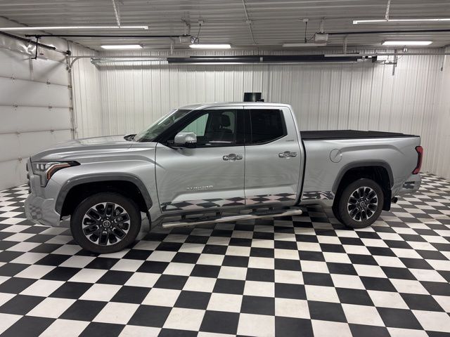 2022 Toyota Tundra Limited Double Cab 4WD