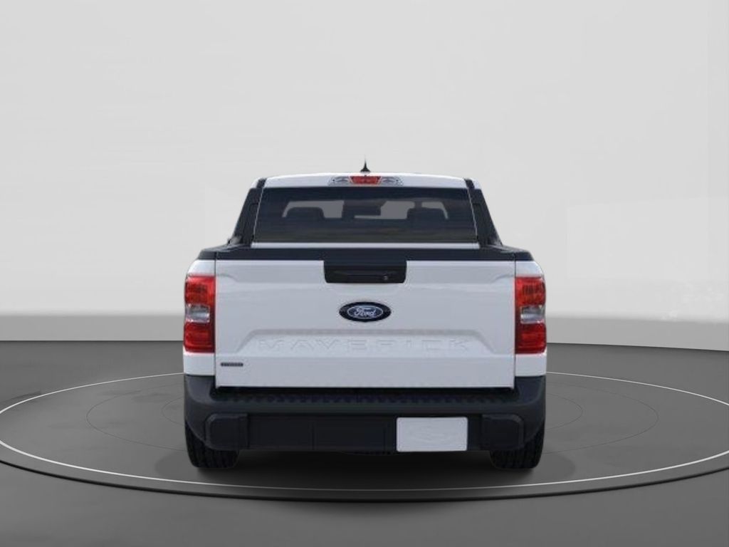 New 2026 Ford Maverick XL 4D Crew Cab