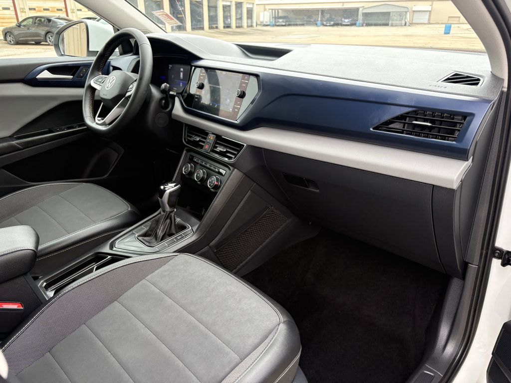 2022 Volkswagen Taos 1.5T SE White at DeMontrond Auto Country