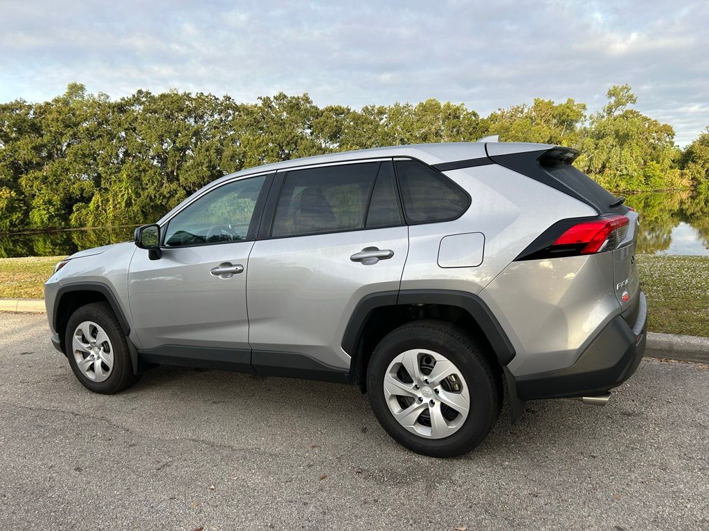 Thumbnail: 2024 Toyota RAV4 - 3